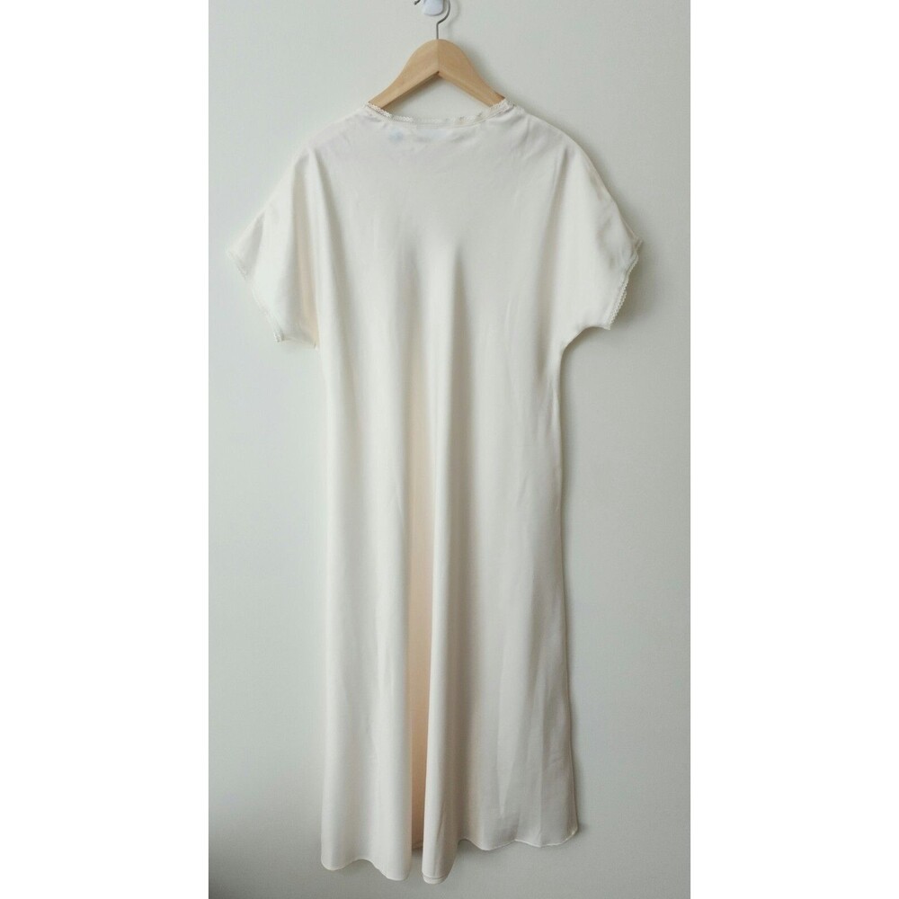 Erika Taylor Womens Embroidered Long Nightgown Ivory Kimono V-Neck Size M - Picture 4 of 10